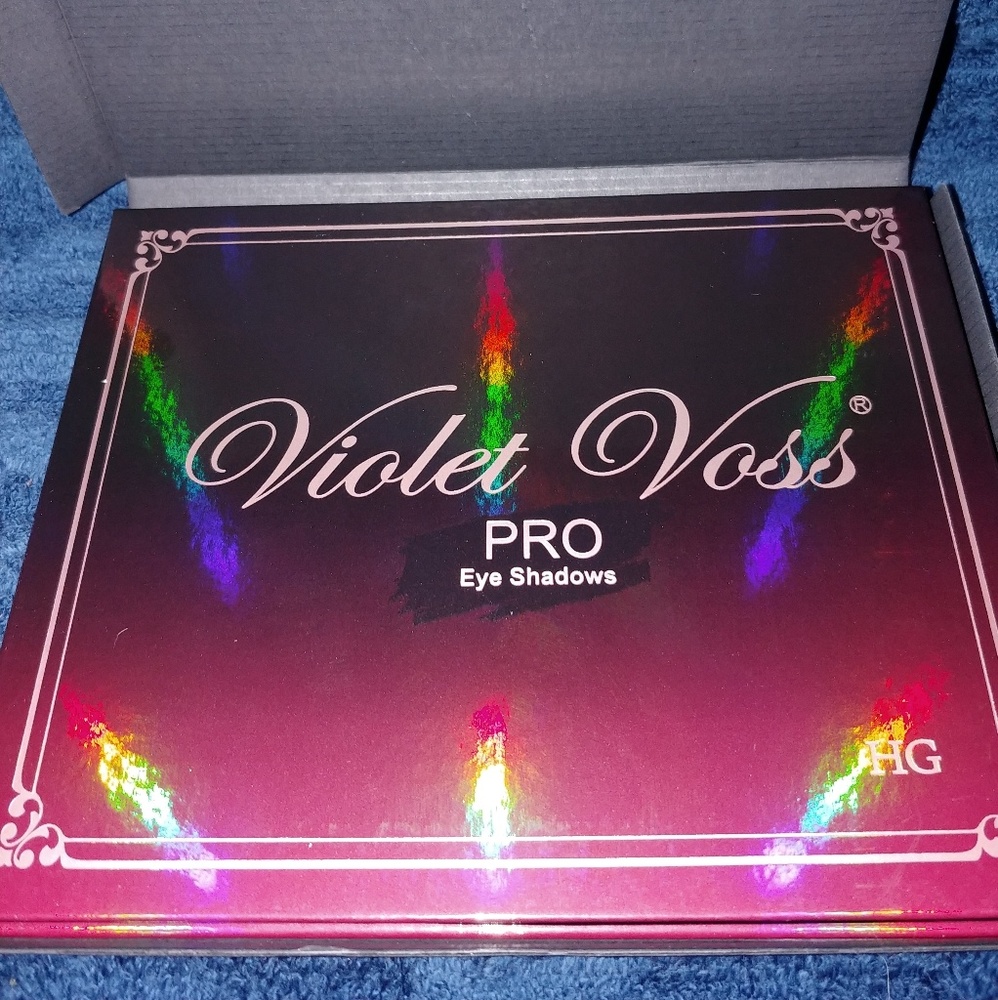 Violet Voss Pro HG Eyeshadow Palette